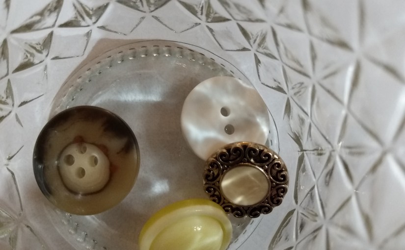 Day 4 Button&nbsp;Challenge